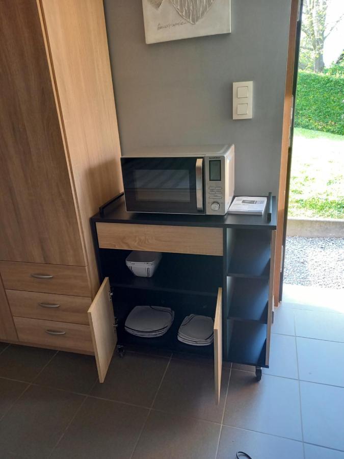 Bed and Breakfast A La Reid Paisible Тьо Екстер'єр фото